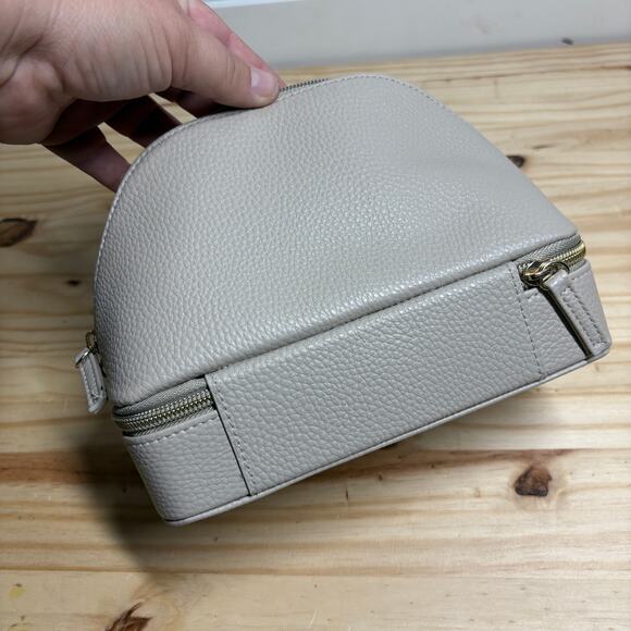 Taylor Madison Designs Travel Jewelry Organizer Makeup Bag Tan Leather - Picture 2 of 10